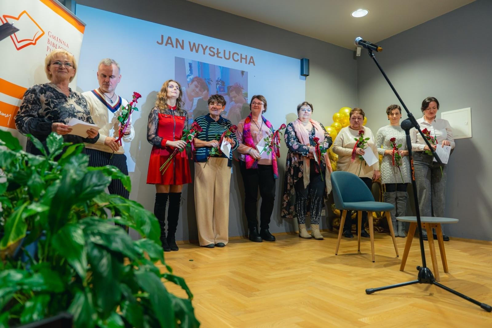 Zdjęcie w galerii na portalu naszwodzislaw.com: Marek Szołtysek uświetnił jubileuszowe spotkanie czytelników w Godowie wiadomości z regionu