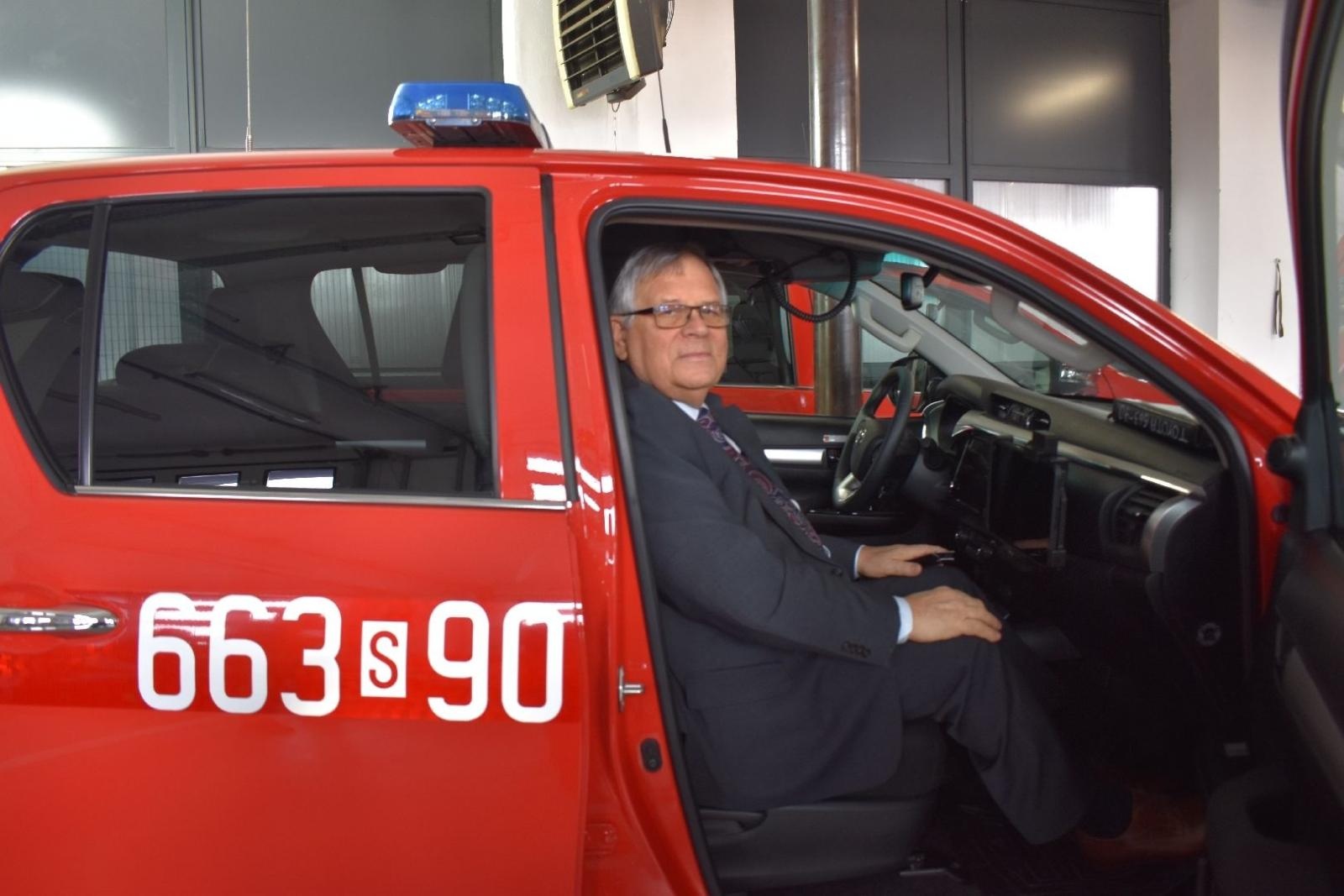 Zdjęcie w galerii na portalu naszwodzislaw.com: 1192 interwencje i nowe wozy w służbie mieszkańcom. Strażacy podsumowali rok 2025 wiadomości z regionu