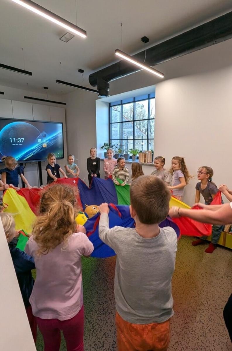 Zdjęcie w galerii na portalu naszwodzislaw.com: Bajkowy finał ferii w Bibliotece Publicznej Miasta Pszów wiadomości z regionu