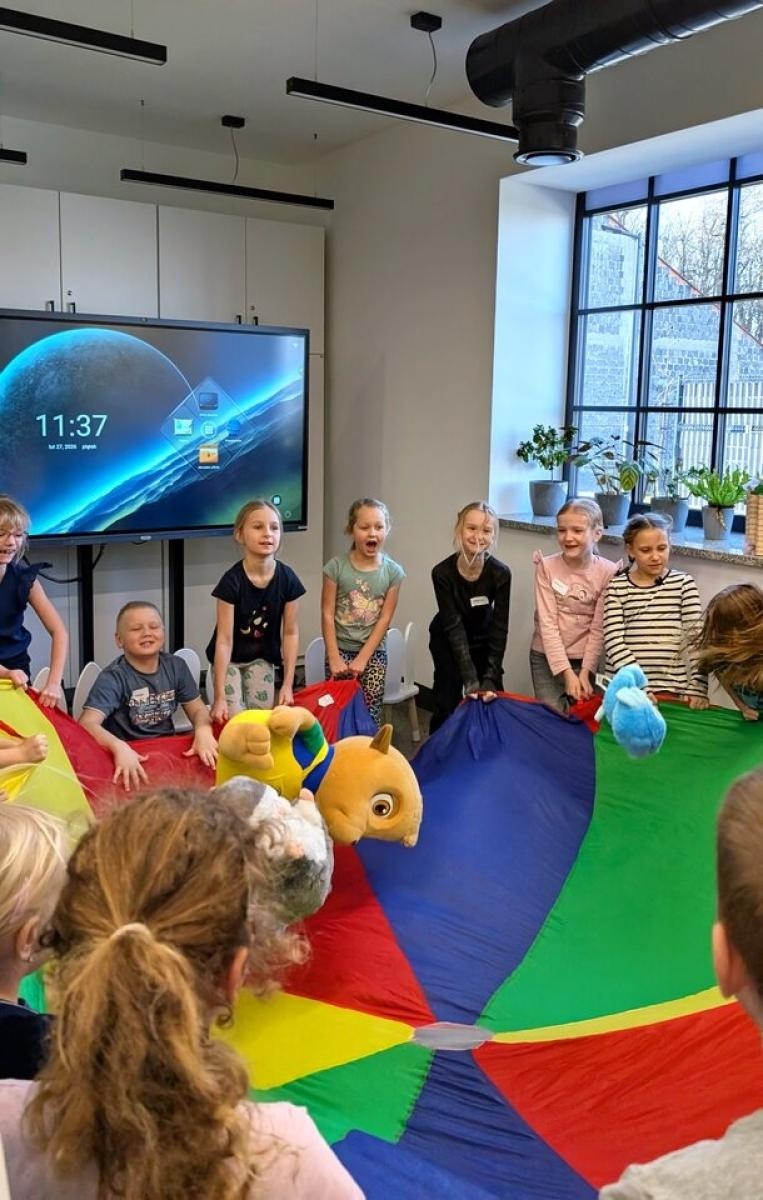 Zdjęcie w galerii na portalu naszwodzislaw.com: Bajkowy finał ferii w Bibliotece Publicznej Miasta Pszów wiadomości z regionu