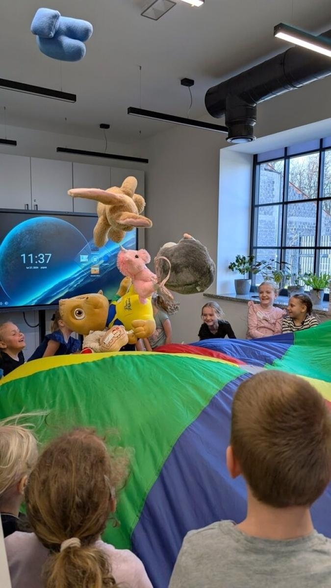 Zdjęcie w galerii na portalu naszwodzislaw.com: Bajkowy finał ferii w Bibliotece Publicznej Miasta Pszów wiadomości z regionu