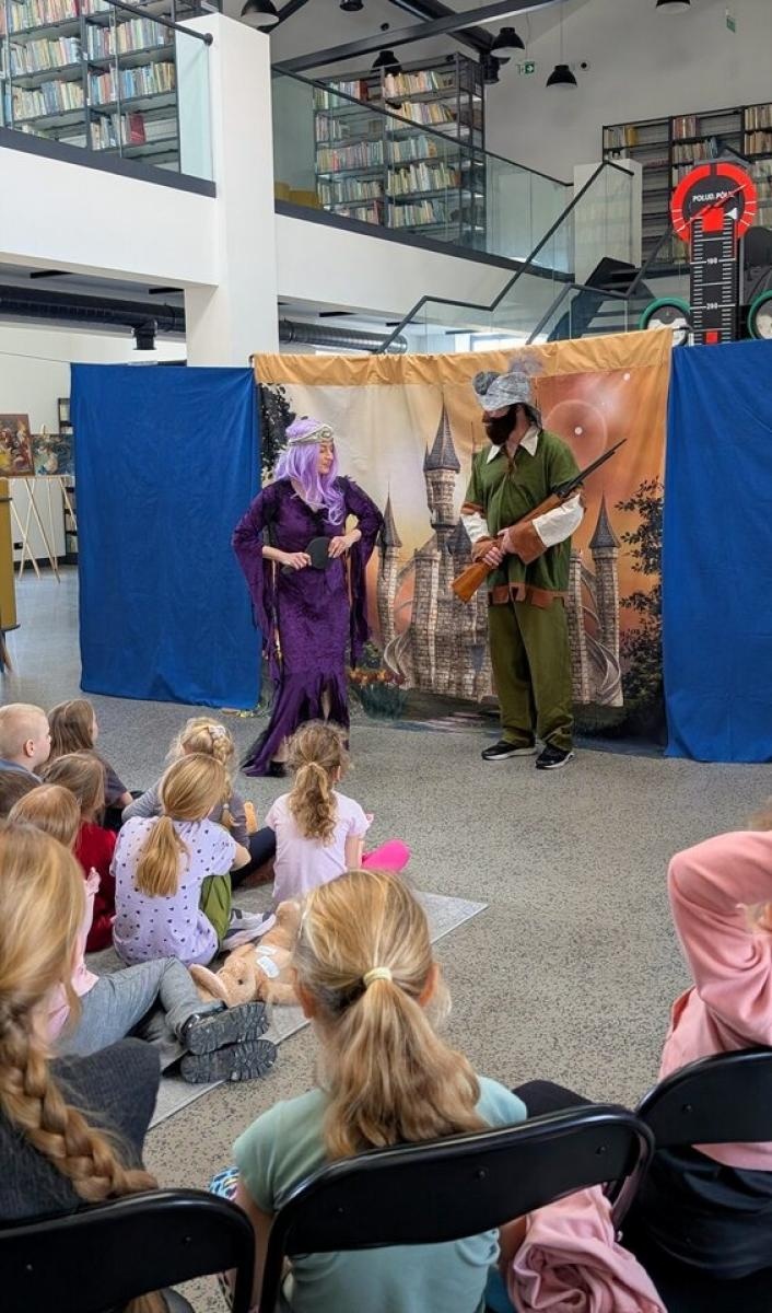 Zdjęcie w galerii na portalu naszwodzislaw.com: Bajkowy finał ferii w Bibliotece Publicznej Miasta Pszów wiadomości z regionu