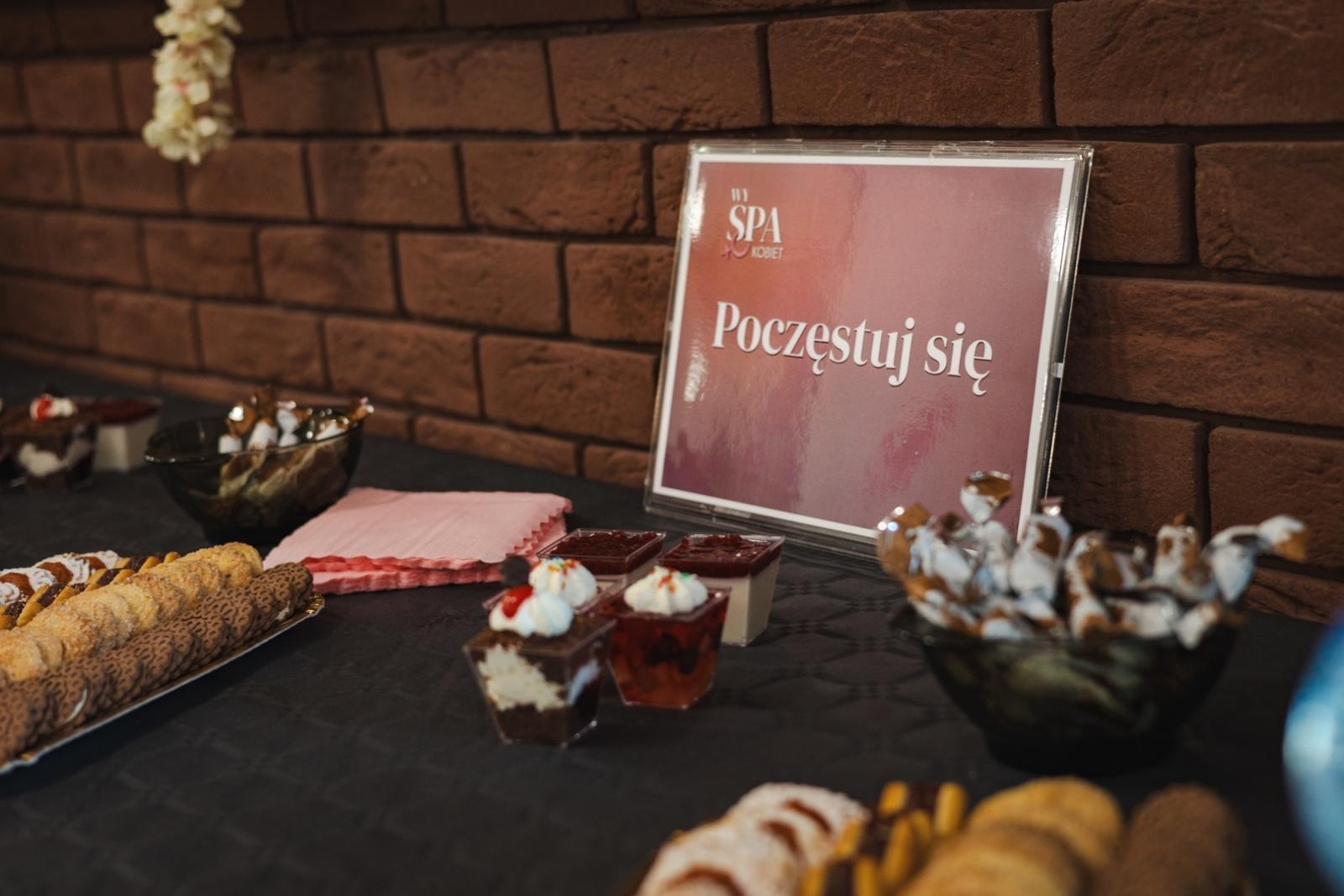 Zdjęcie w galerii na portalu naszwodzislaw.com: WySPA Kobiet w Wodzisławiu Śląskim. Popołudnie pełne inspiracji, rozmów i kobiecej energii [FOTO] wiadomości z regionu