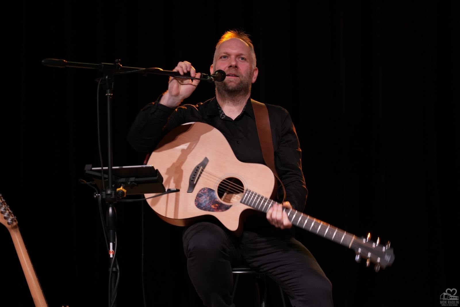 Zdjęcie w galerii na portalu naszwodzislaw.com: Śląski humor i muzyka na Dzień Kobiet. Wyjątkowy wieczór w radlińskim MOK-u wiadomości z regionu