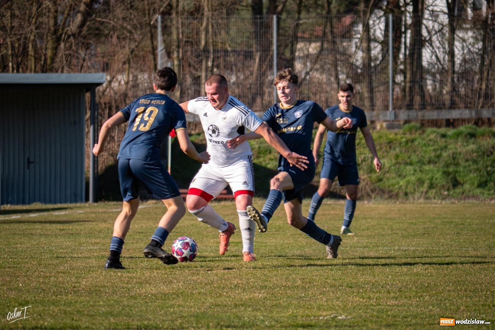 Zdjęcie w galerii na portalu naszwodzislaw.com: Decydująca końcówka w Nędzy. Tobiasz Wodecki bohaterem Silesii [FOTO] wiadomości z regionu