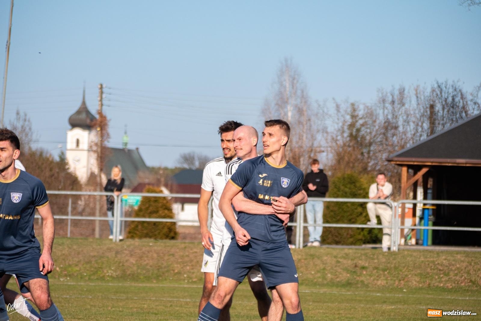 Zdjęcie w galerii na portalu naszwodzislaw.com: Decydująca końcówka w Nędzy. Tobiasz Wodecki bohaterem Silesii [FOTO] wiadomości z regionu