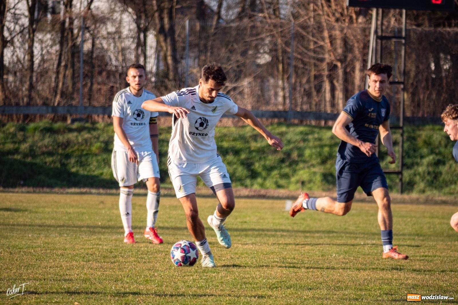Zdjęcie w galerii na portalu naszwodzislaw.com: Decydująca końcówka w Nędzy. Tobiasz Wodecki bohaterem Silesii [FOTO] wiadomości z regionu