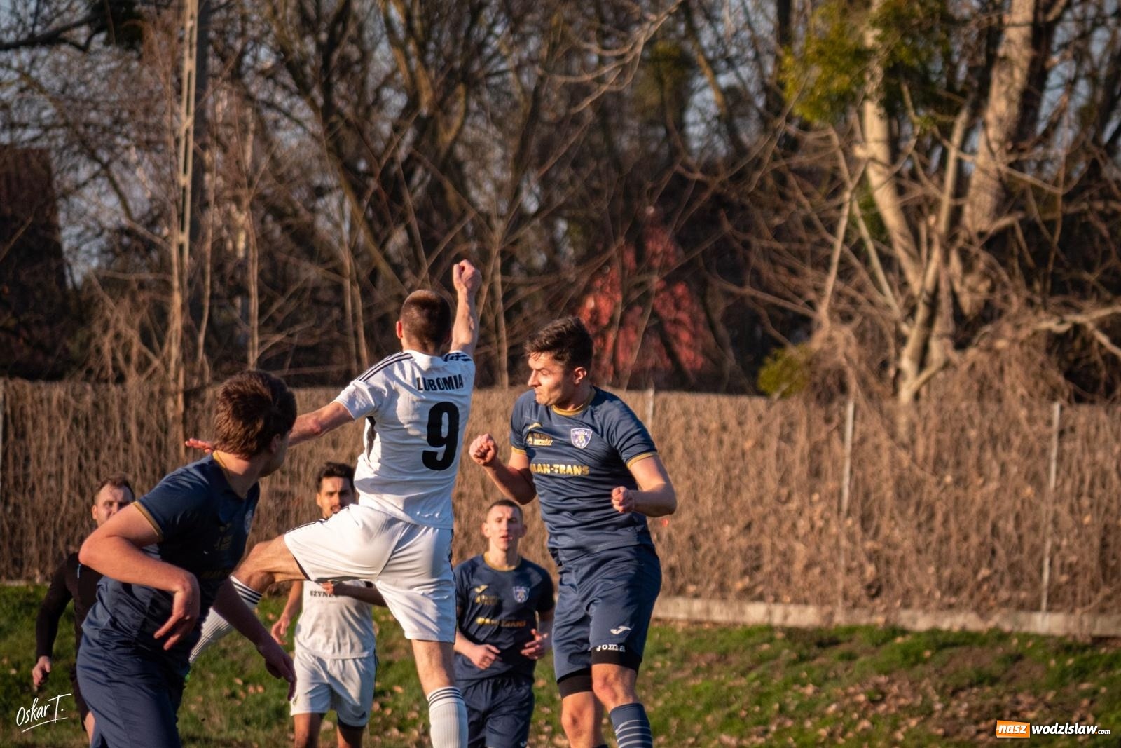 Zdjęcie w galerii na portalu naszwodzislaw.com: Decydująca końcówka w Nędzy. Tobiasz Wodecki bohaterem Silesii [FOTO] wiadomości z regionu
