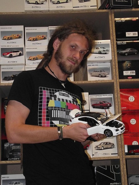 Zdjęcie w galerii na portalu naszwodzislaw.com: Małe autka dużych chłopców wiadomości z regionu