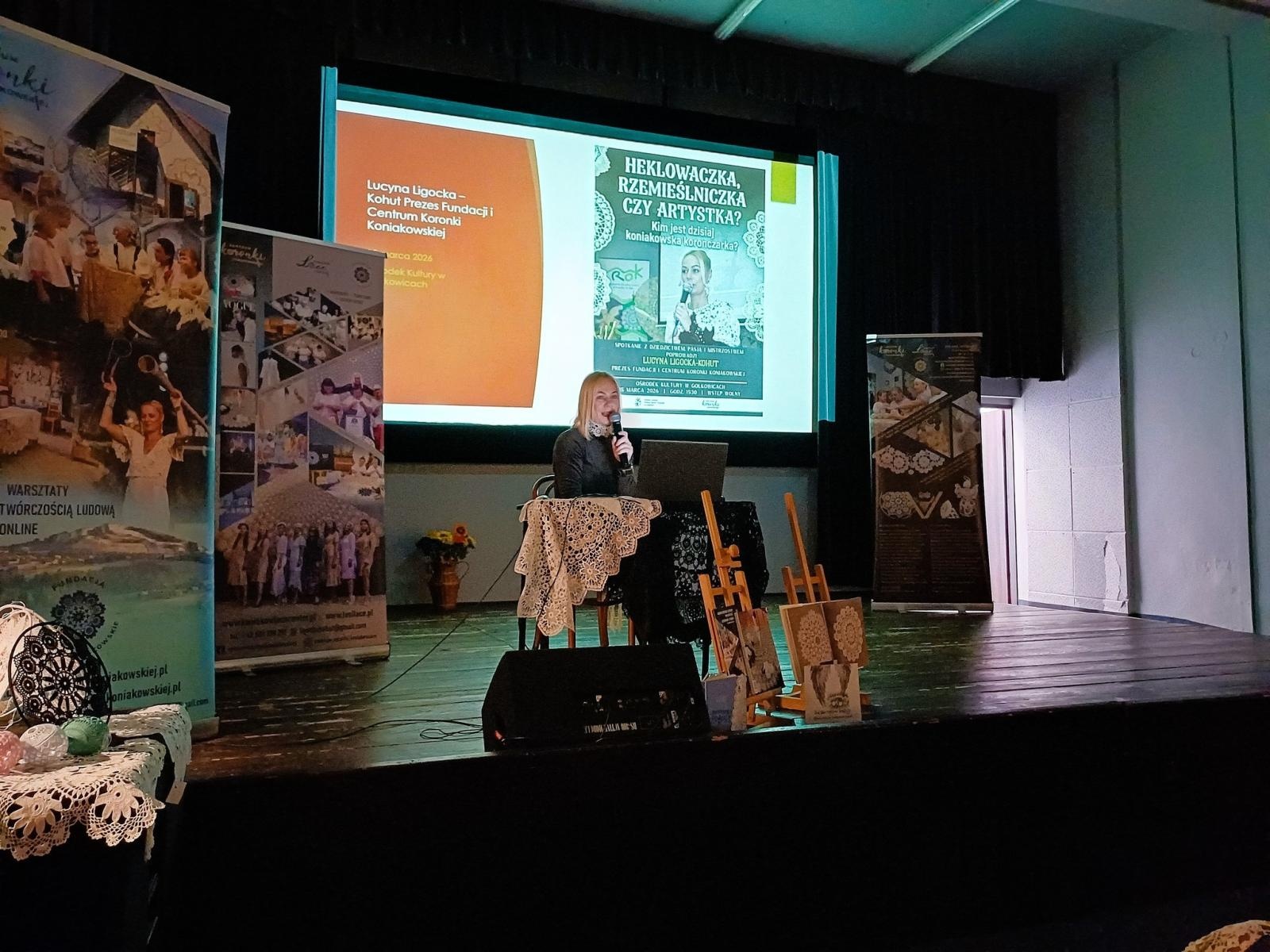 Zdjęcie w galerii na portalu naszwodzislaw.com: Gołkowice na ludowo. Tradycja, rękodzieło i smaki przyciągnęły tłumy wiadomości z regionu