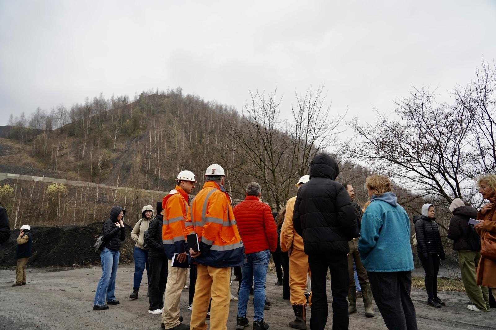 Zdjęcie w galerii na portalu naszwodzislaw.com: Przyszłość terenów KWK ROW Ruch Rydułtowy w rękach młodych ekspertów wiadomości z regionu