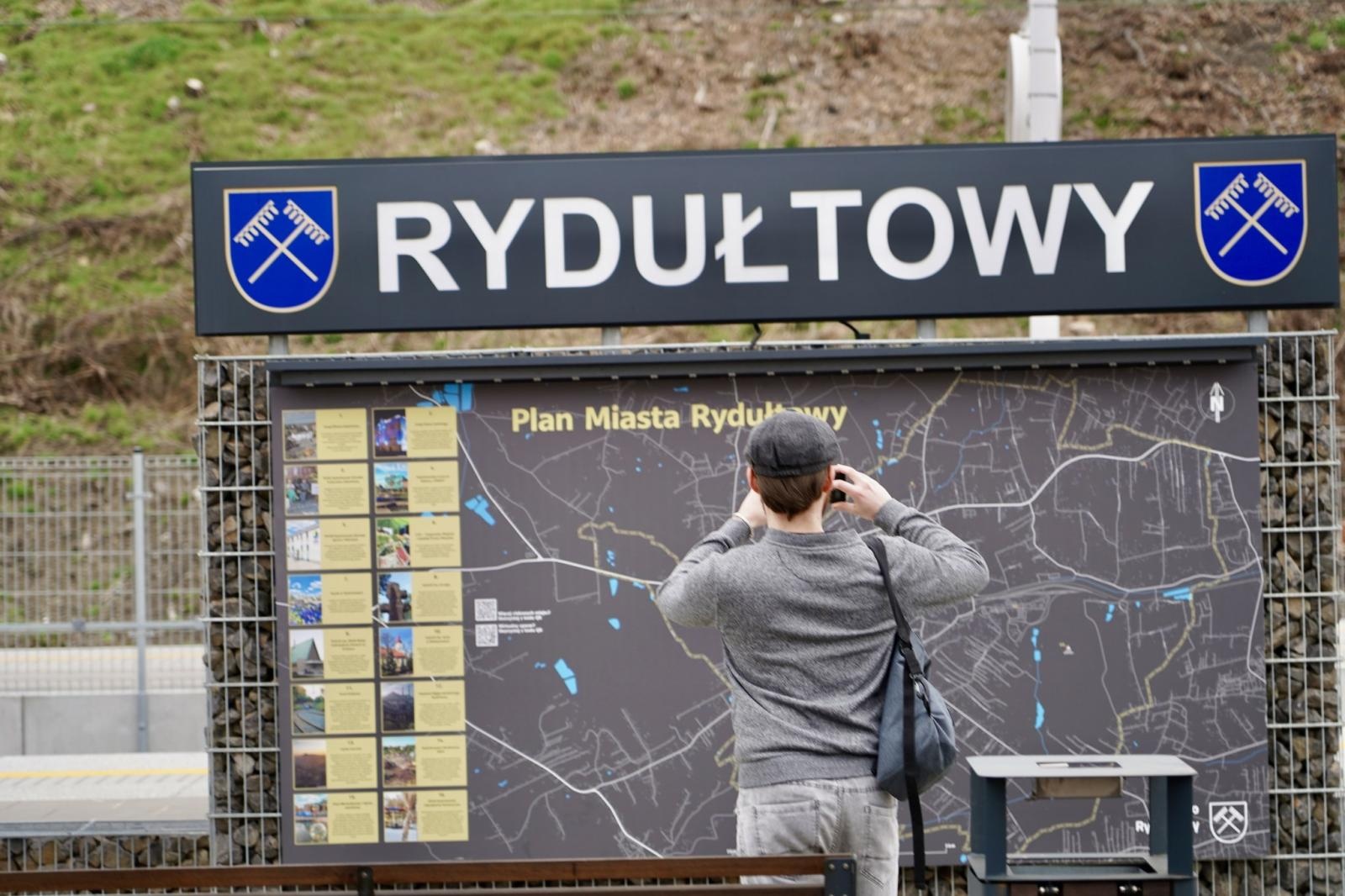 Zdjęcie w galerii na portalu naszwodzislaw.com: Przyszłość terenów KWK ROW Ruch Rydułtowy w rękach młodych ekspertów wiadomości z regionu