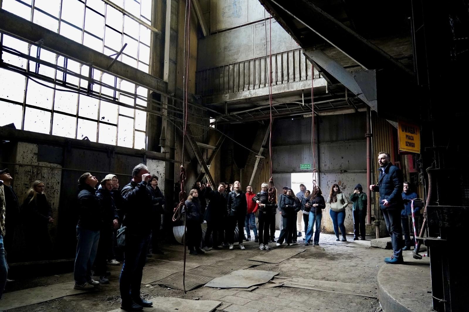 Zdjęcie w galerii na portalu naszwodzislaw.com: Przyszłość terenów KWK ROW Ruch Rydułtowy w rękach młodych ekspertów wiadomości z regionu