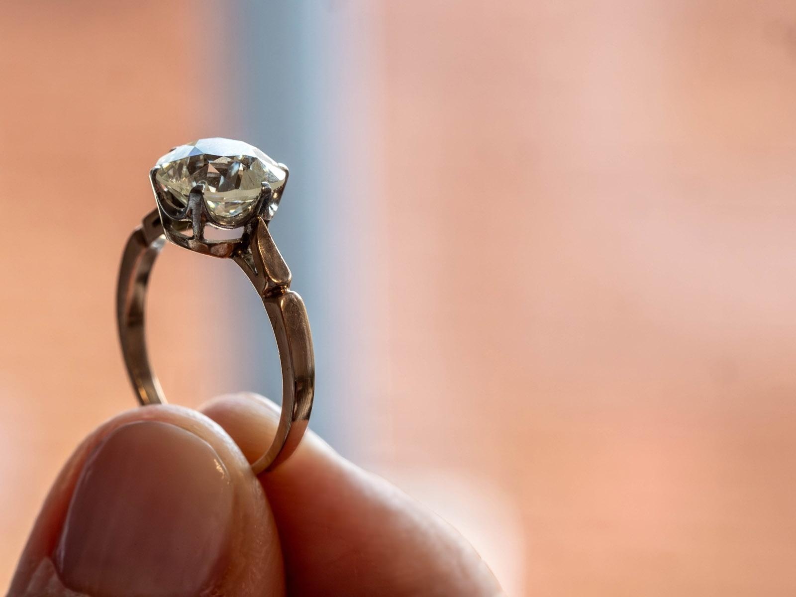 Zdjęcie w galerii na portalu naszwodzislaw.com: Wodzisławskie brylanty. Z gruzowiska na licytację urzędu skarbowego wiadomości z regionu