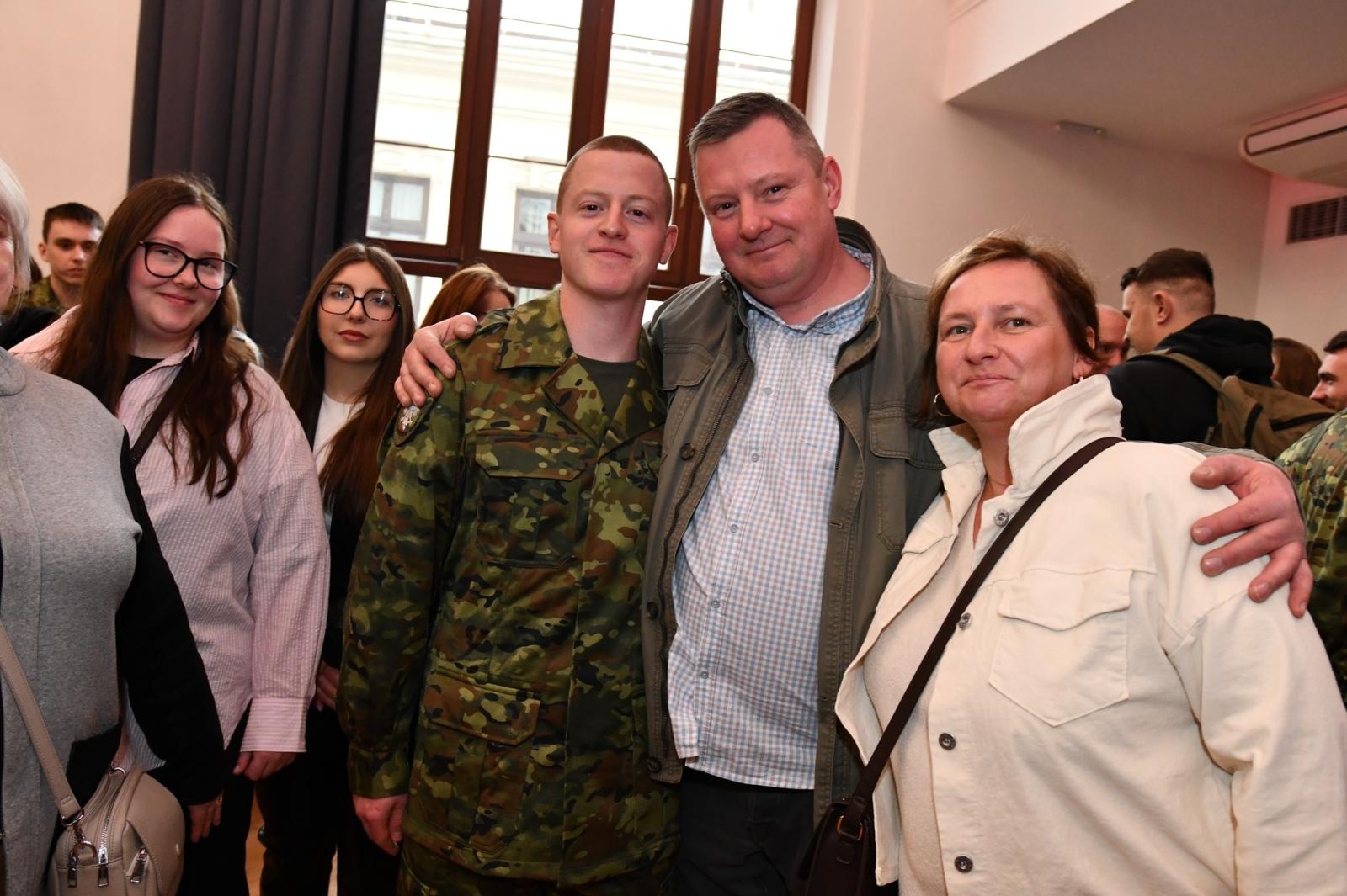 Zdjęcie w galerii na portalu naszwodzislaw.com: Uroczyste ślubowanie nowych funkcjonariuszy Śląskiego Oddziału Straży Granicznej wiadomości z regionu