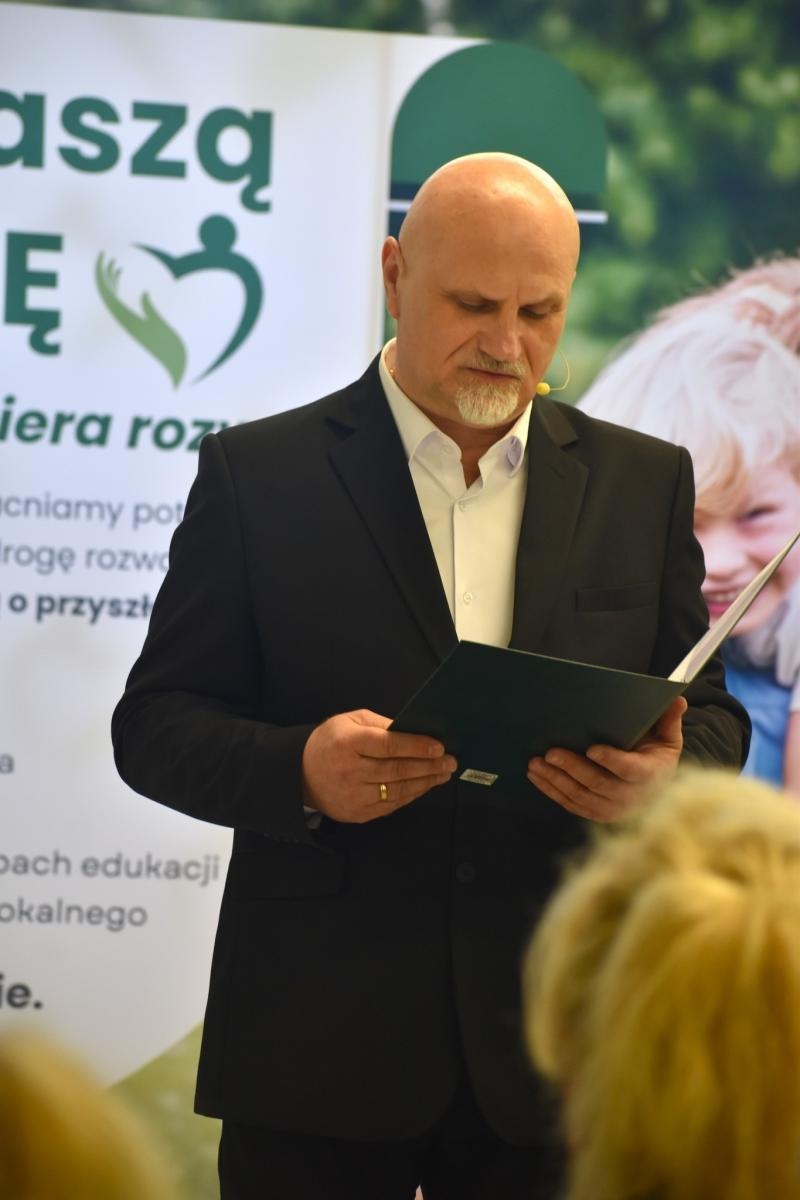 Zdjęcie w galerii na portalu naszwodzislaw.com: Nowoczesne centrum wsparcia w Radlinie już otwarte [FOTO i WIDEO] wiadomości z regionu