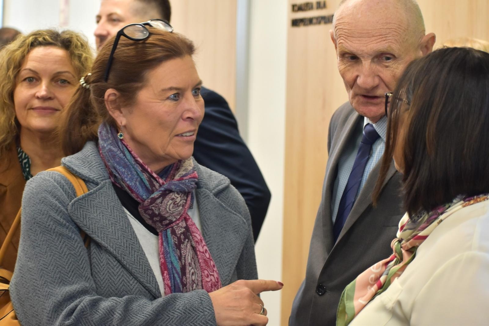 Zdjęcie w galerii na portalu naszwodzislaw.com: Nowoczesne centrum wsparcia w Radlinie już otwarte [FOTO i WIDEO] wiadomości z regionu