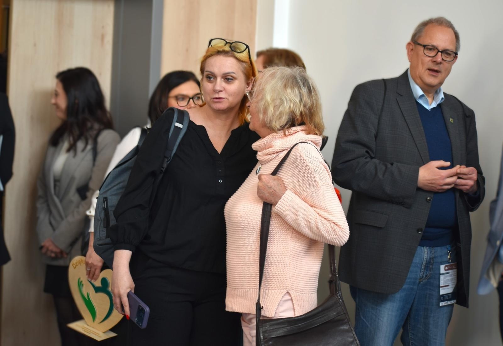 Zdjęcie w galerii na portalu naszwodzislaw.com: Nowoczesne centrum wsparcia w Radlinie już otwarte [FOTO i WIDEO] wiadomości z regionu