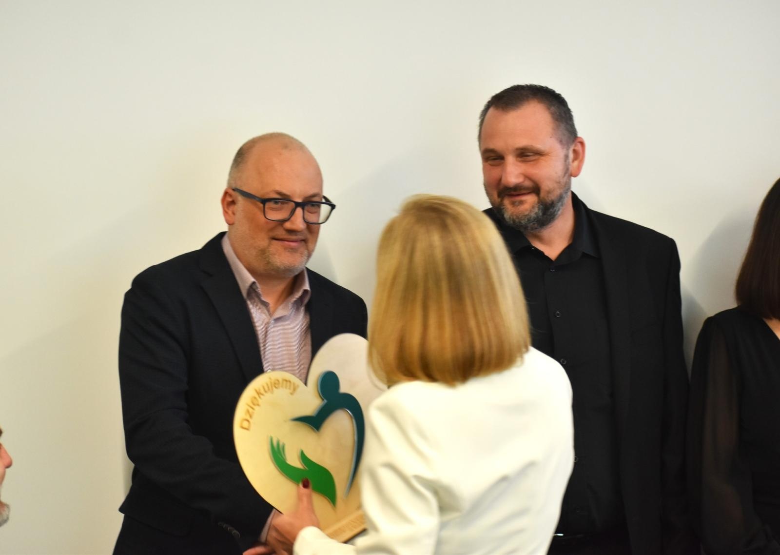 Zdjęcie w galerii na portalu naszwodzislaw.com: Nowoczesne centrum wsparcia w Radlinie już otwarte [FOTO i WIDEO] wiadomości z regionu