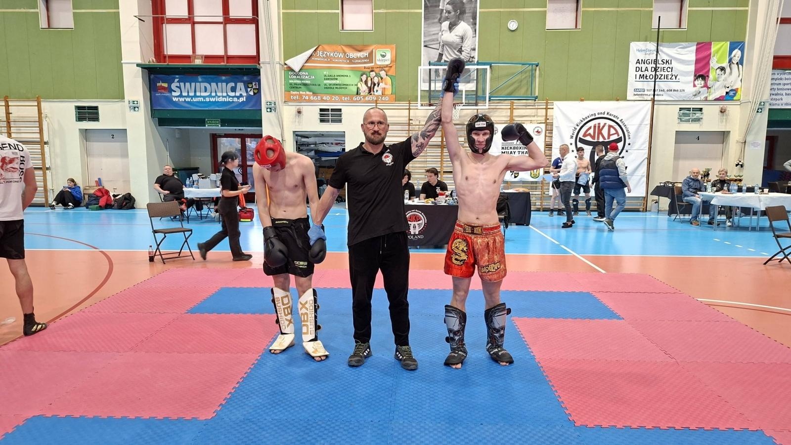 Zdjęcie w galerii na portalu naszwodzislaw.com: Grad medali i mistrzowskie pasy. Gold Team Tygrys zdominował Mistrzostwa WKA wiadomości z regionu