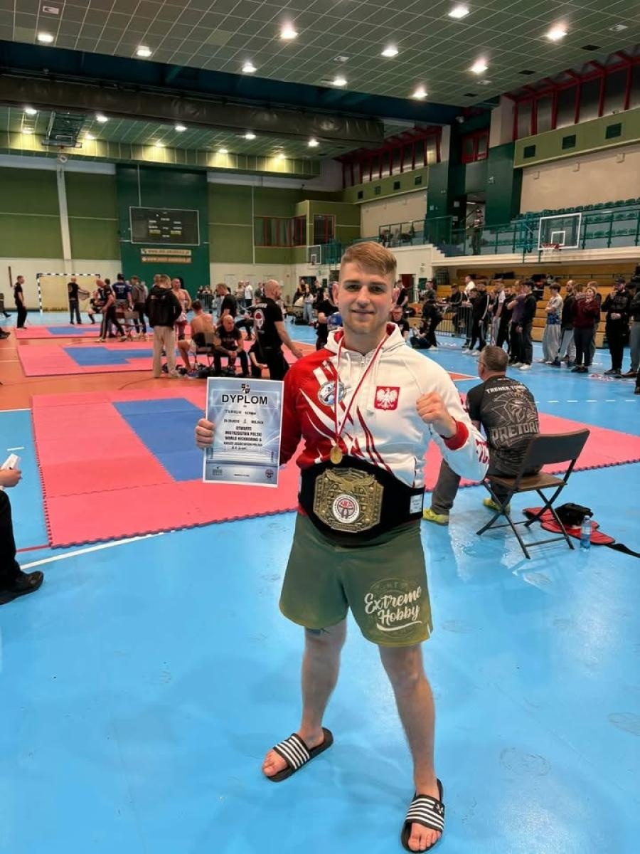 Zdjęcie w galerii na portalu naszwodzislaw.com: Grad medali i mistrzowskie pasy. Gold Team Tygrys zdominował Mistrzostwa WKA wiadomości z regionu