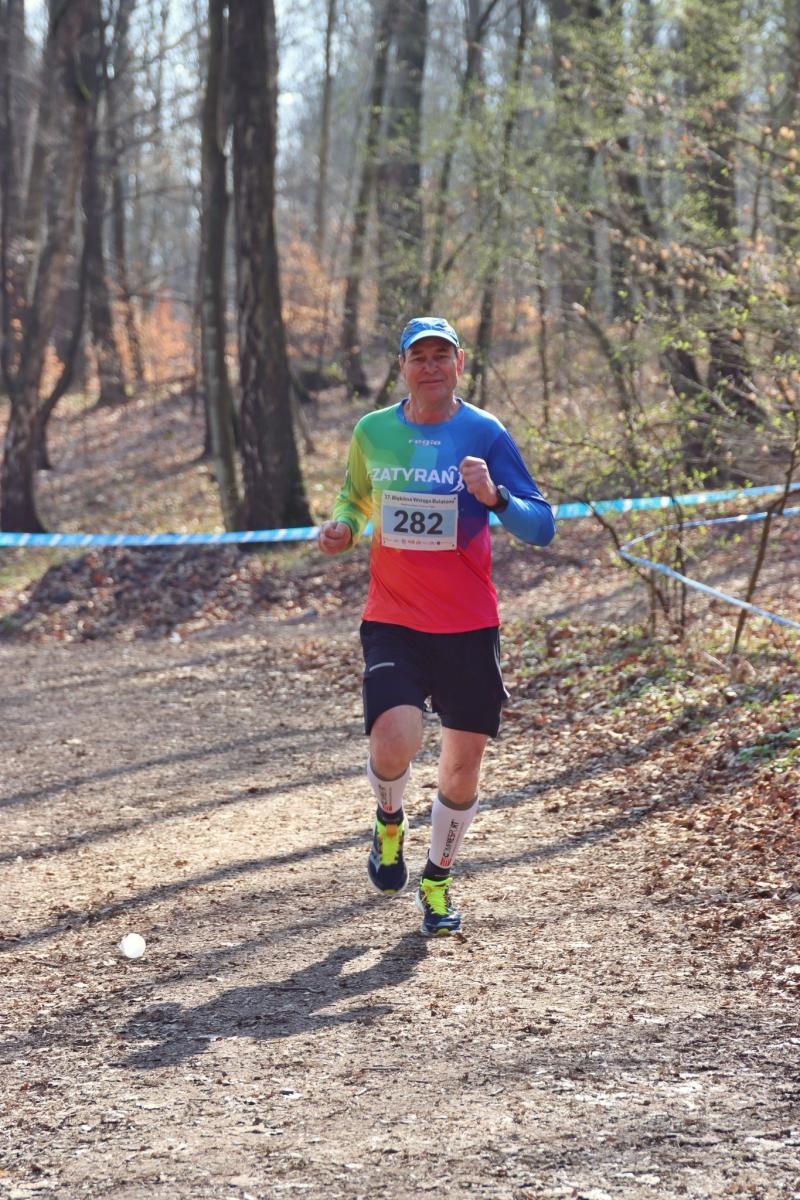 Zdjęcie w galerii na portalu naszwodzislaw.com: Blisko 300 biegaczy na starcie. Błękitna Wstęga Balatonu przyciągnęła tłumy [FOTO] wiadomości z regionu