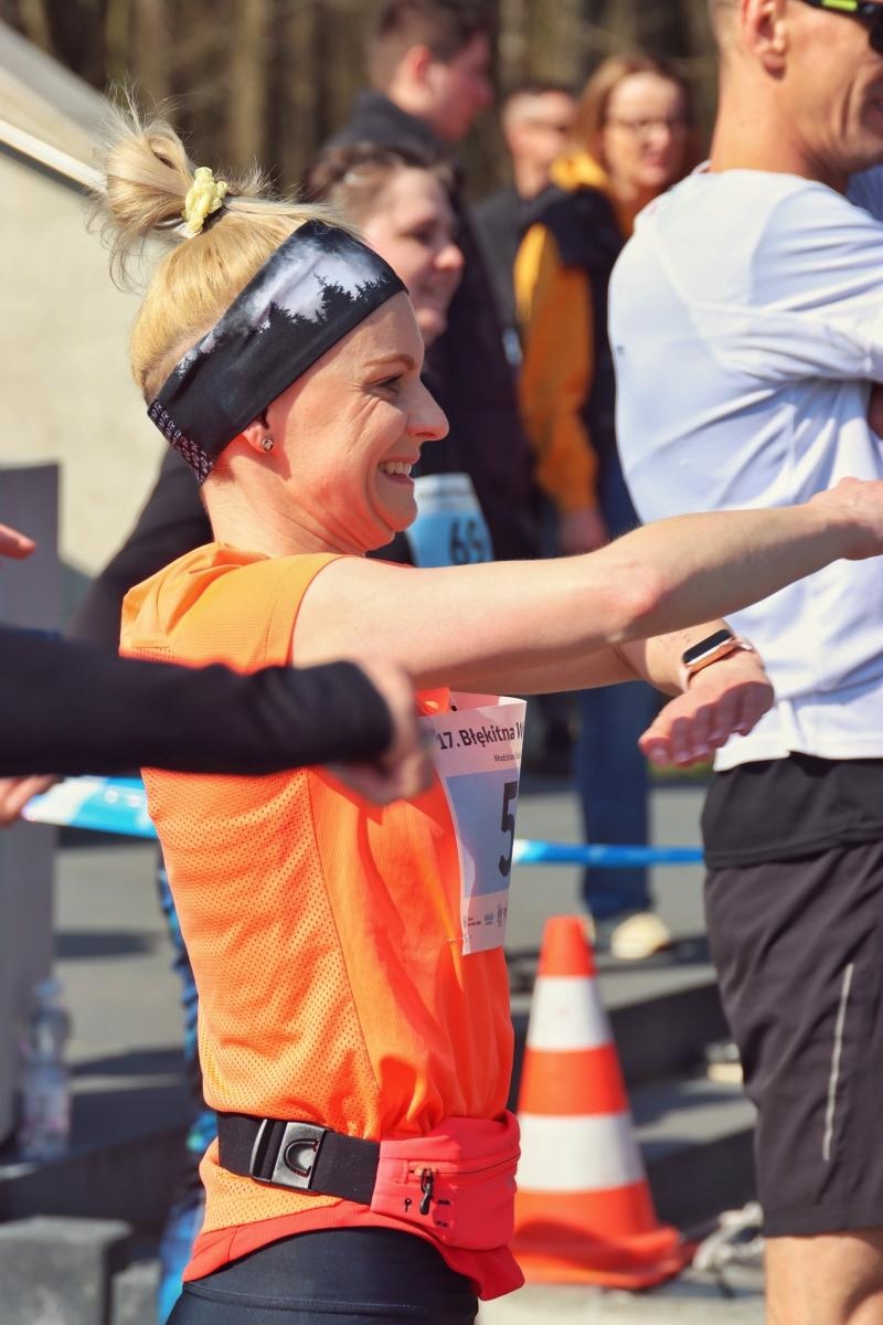 Zdjęcie w galerii na portalu naszwodzislaw.com: Blisko 300 biegaczy na starcie. Błękitna Wstęga Balatonu przyciągnęła tłumy [FOTO] wiadomości z regionu