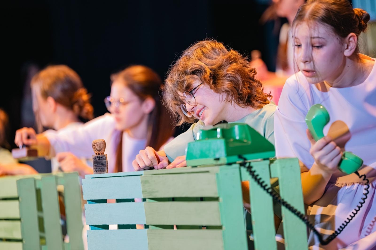 Zdjęcie w galerii na portalu naszwodzislaw.com: Teatr Szydełko zakwalifikowany na Kreatywną Scenę Dzieci wiadomości z regionu