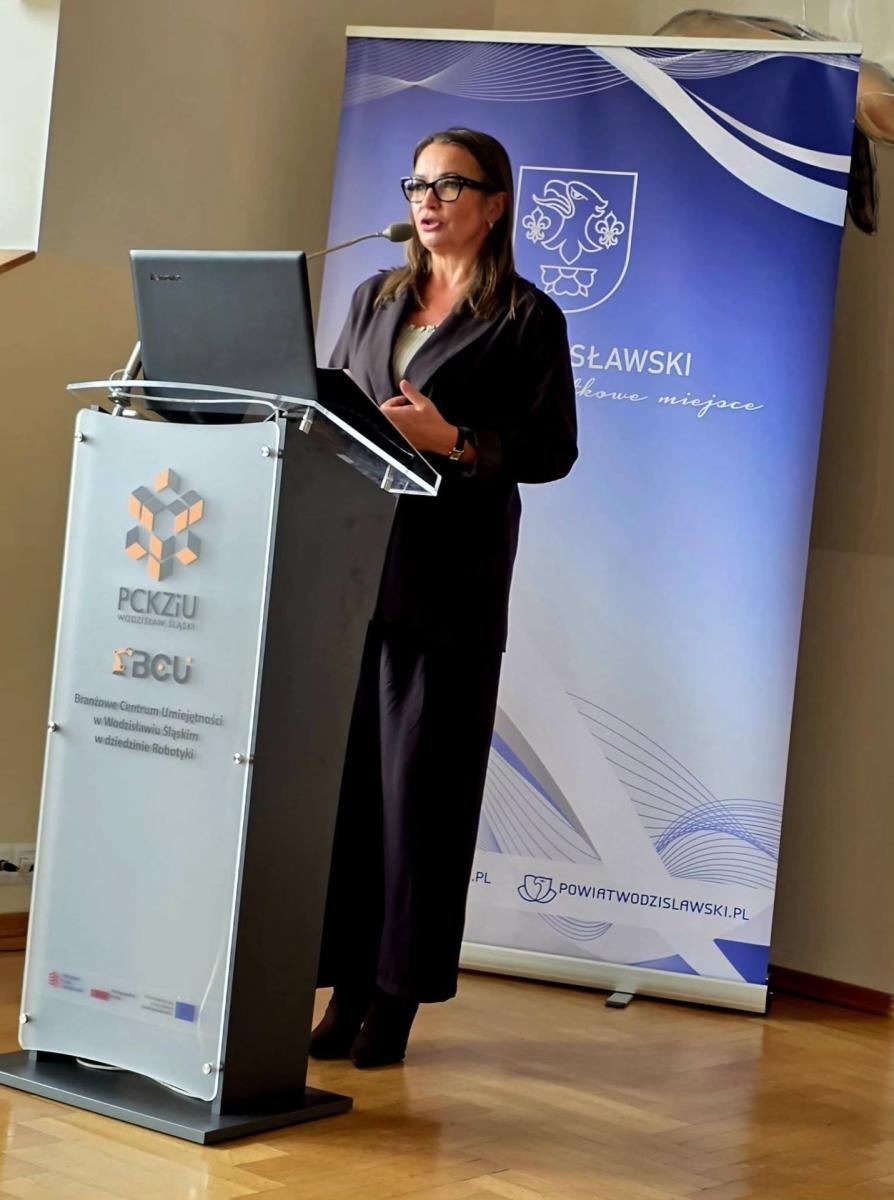 Zdjęcie w galerii na portalu naszwodzislaw.com: Lodówa przyciąga talenty z całej Polski. Ogólnopolski konkurs w Wodzisławiu Śląskim wiadomości z regionu