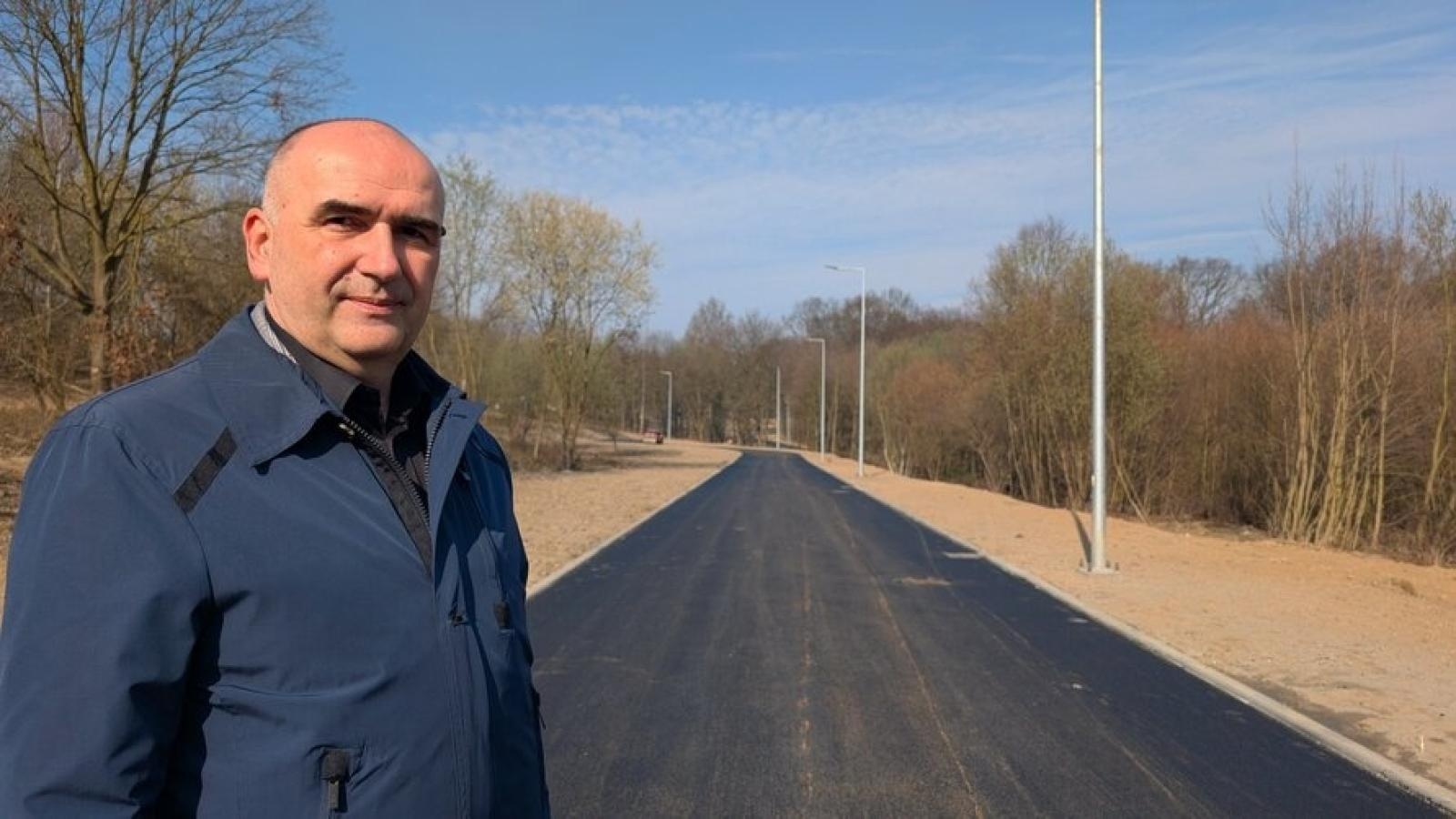 Zdjęcie w galerii na portalu naszwodzislaw.com: Nowa droga w Pszowie gotowa. To impuls dla rozwoju budownictwa mieszkaniowego wiadomości z regionu