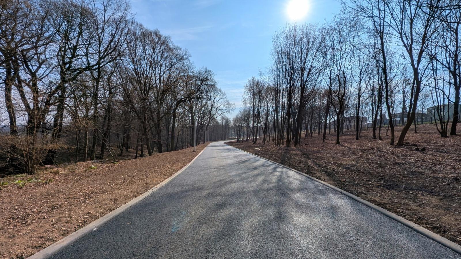 Zdjęcie w galerii na portalu naszwodzislaw.com: Nowa droga w Pszowie gotowa. To impuls dla rozwoju budownictwa mieszkaniowego wiadomości z regionu