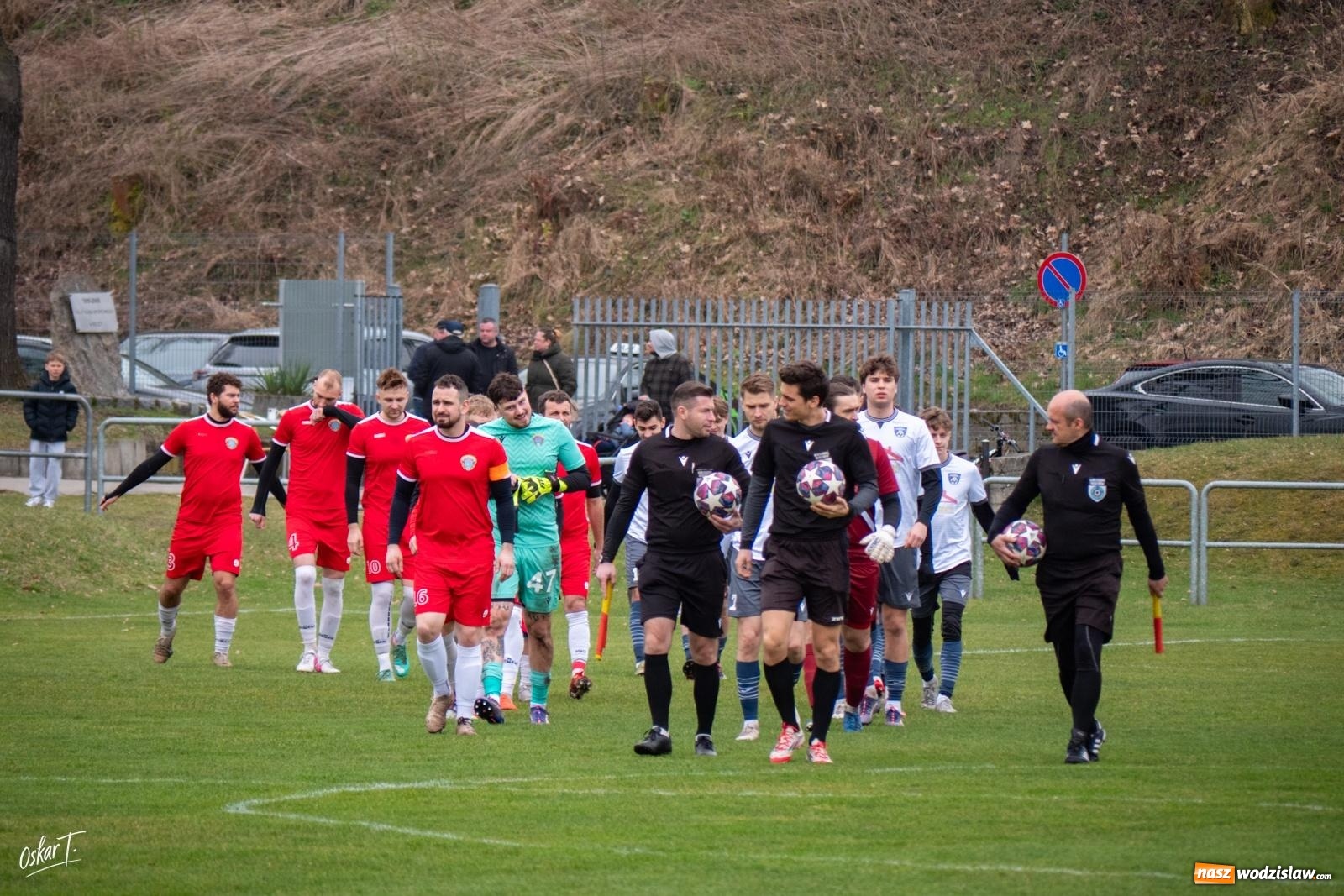 Zdjęcie w galerii na portalu naszwodzislaw.com: Szalony mecz i zwycięstwo Rogowa! Dziewięć goli i pełna pula na wyjeździe [FOTO] wiadomości z regionu