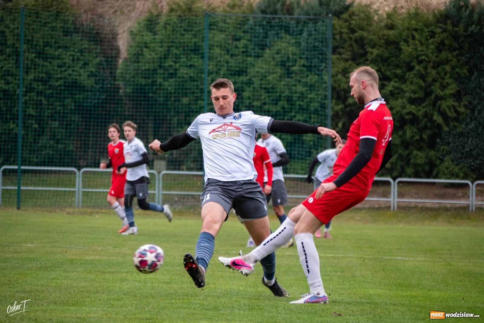 Zdjęcie w galerii na portalu naszwodzislaw.com: Szalony mecz i zwycięstwo Rogowa! Dziewięć goli i pełna pula na wyjeździe [FOTO] wiadomości z regionu