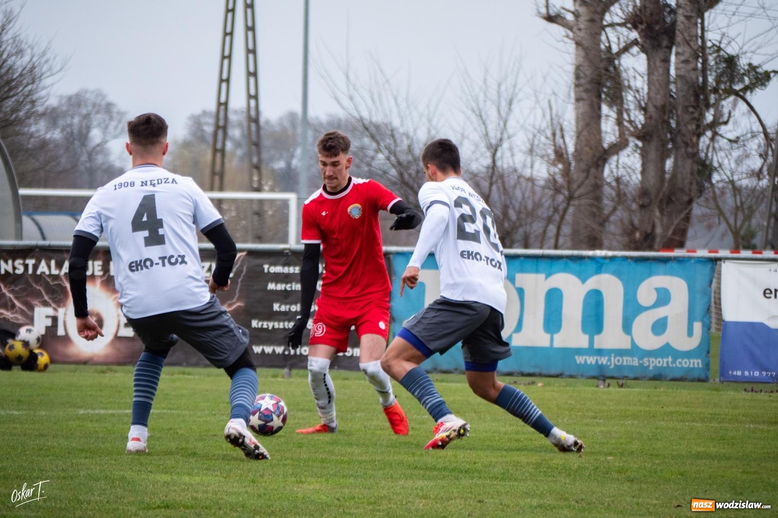 Zdjęcie w galerii na portalu naszwodzislaw.com: Szalony mecz i zwycięstwo Rogowa! Dziewięć goli i pełna pula na wyjeździe [FOTO] wiadomości z regionu