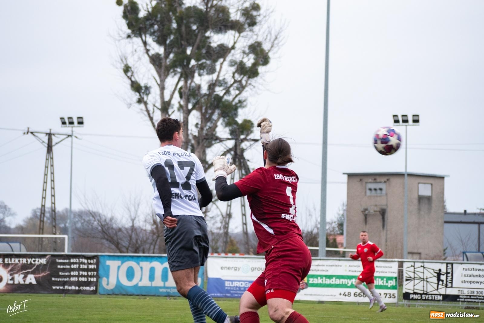 Zdjęcie w galerii na portalu naszwodzislaw.com: Szalony mecz i zwycięstwo Rogowa! Dziewięć goli i pełna pula na wyjeździe [FOTO] wiadomości z regionu