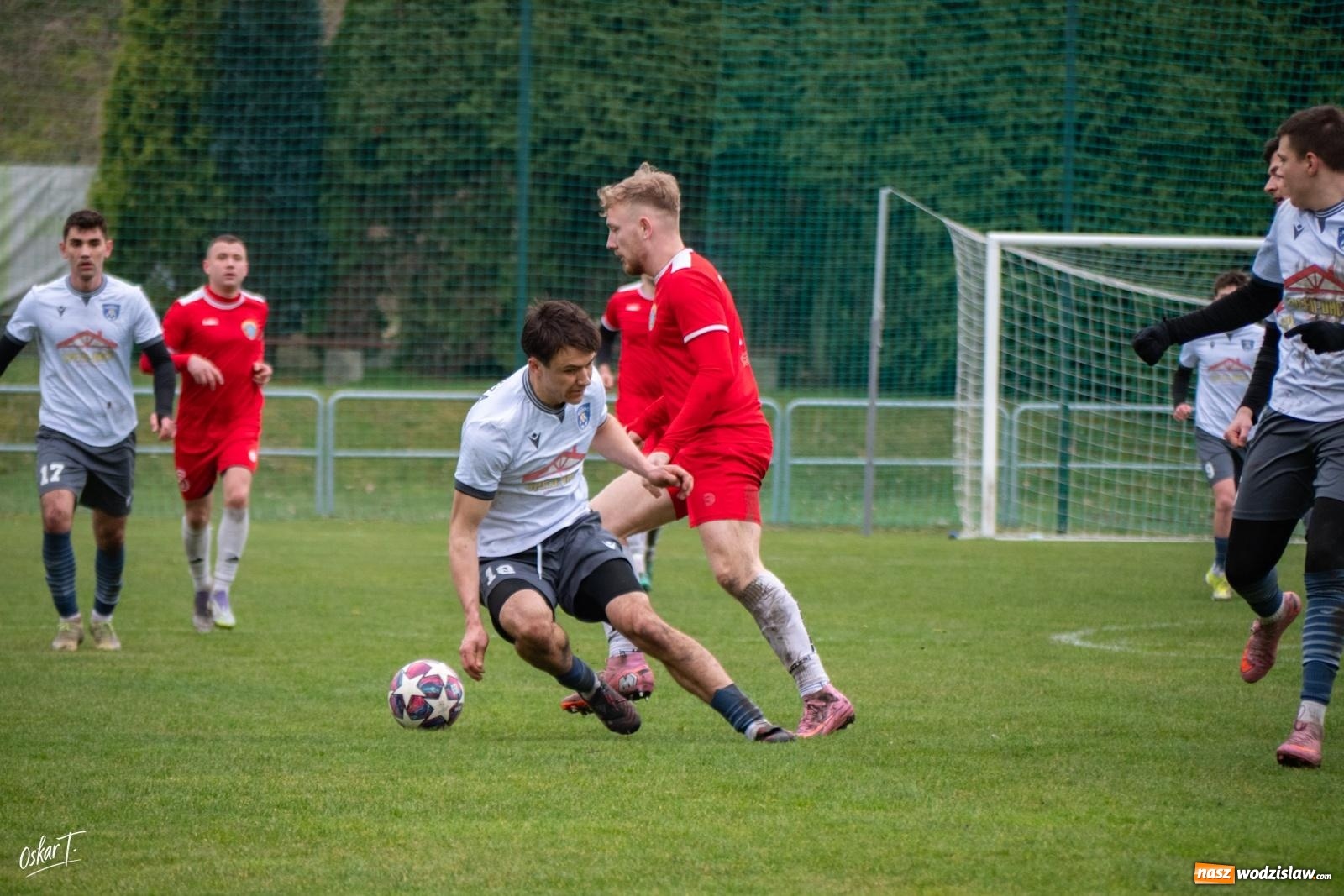 Zdjęcie w galerii na portalu naszwodzislaw.com: Szalony mecz i zwycięstwo Rogowa! Dziewięć goli i pełna pula na wyjeździe [FOTO] wiadomości z regionu