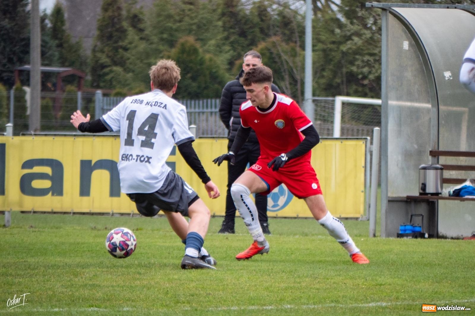 Zdjęcie w galerii na portalu naszwodzislaw.com: Szalony mecz i zwycięstwo Rogowa! Dziewięć goli i pełna pula na wyjeździe [FOTO] wiadomości z regionu
