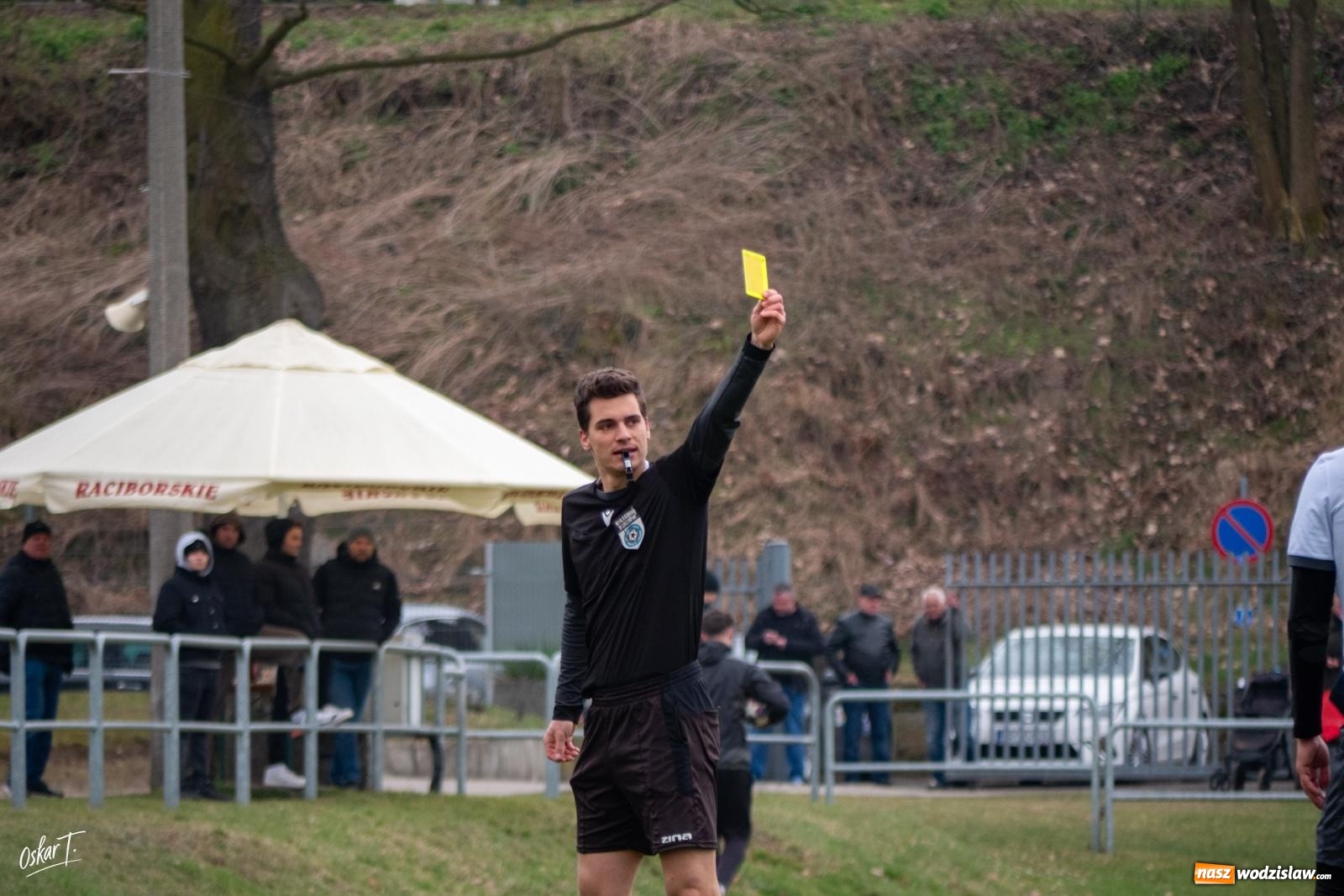 Zdjęcie w galerii na portalu naszwodzislaw.com: Szalony mecz i zwycięstwo Rogowa! Dziewięć goli i pełna pula na wyjeździe [FOTO] wiadomości z regionu