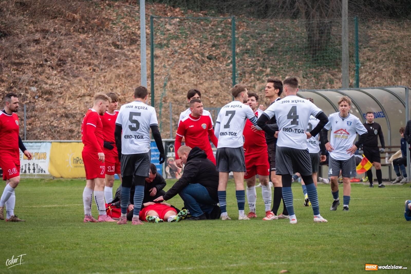 Zdjęcie w galerii na portalu naszwodzislaw.com: Szalony mecz i zwycięstwo Rogowa! Dziewięć goli i pełna pula na wyjeździe [FOTO] wiadomości z regionu