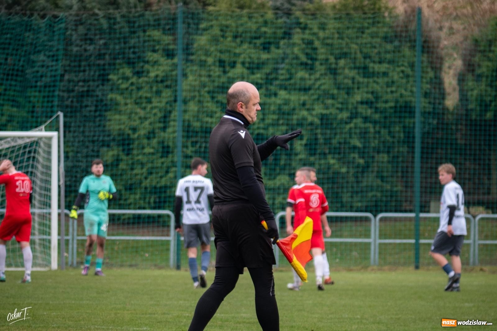 Zdjęcie w galerii na portalu naszwodzislaw.com: Szalony mecz i zwycięstwo Rogowa! Dziewięć goli i pełna pula na wyjeździe [FOTO] wiadomości z regionu
