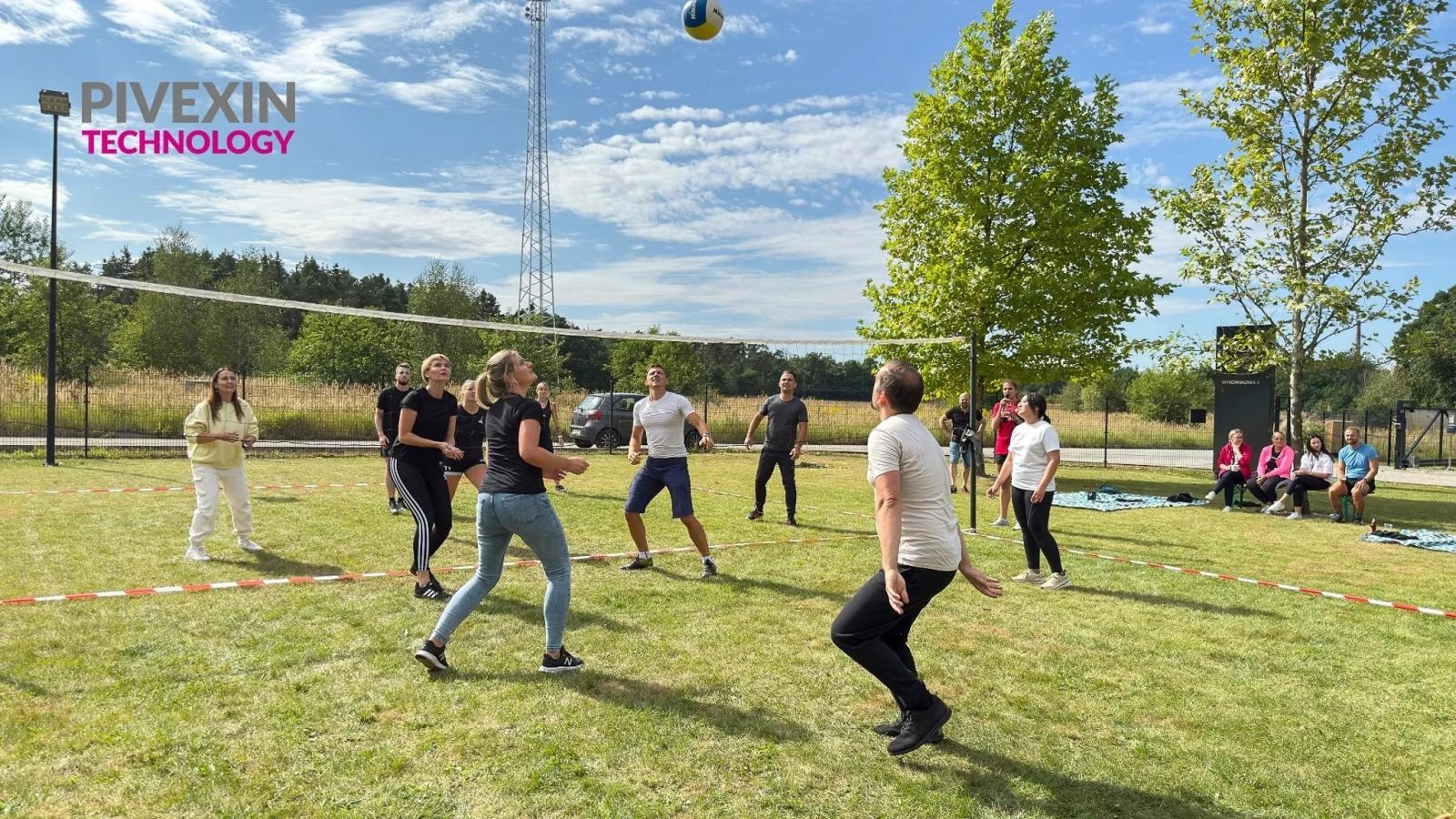 Zdjęcie w galerii na portalu naszwodzislaw.com: Nowa praca, nowe możliwości. Dołącz do PIVEXIN TECHNOLOGY!  wiadomości z regionu