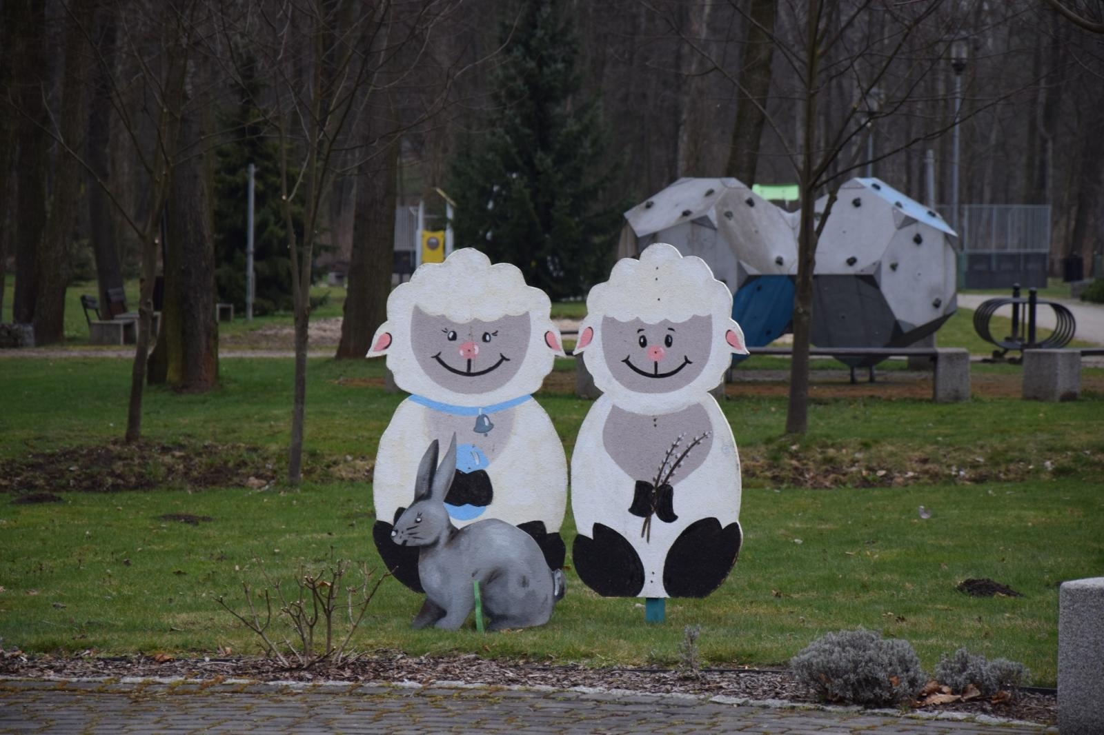 Zdjęcie w galerii na portalu naszwodzislaw.com: Tradycja silniejsza niż pogoda. Festiwal Palmy Wielkanocnej w Mszanie przyciągnął tłumy [FOTO] wiadomości z regionu