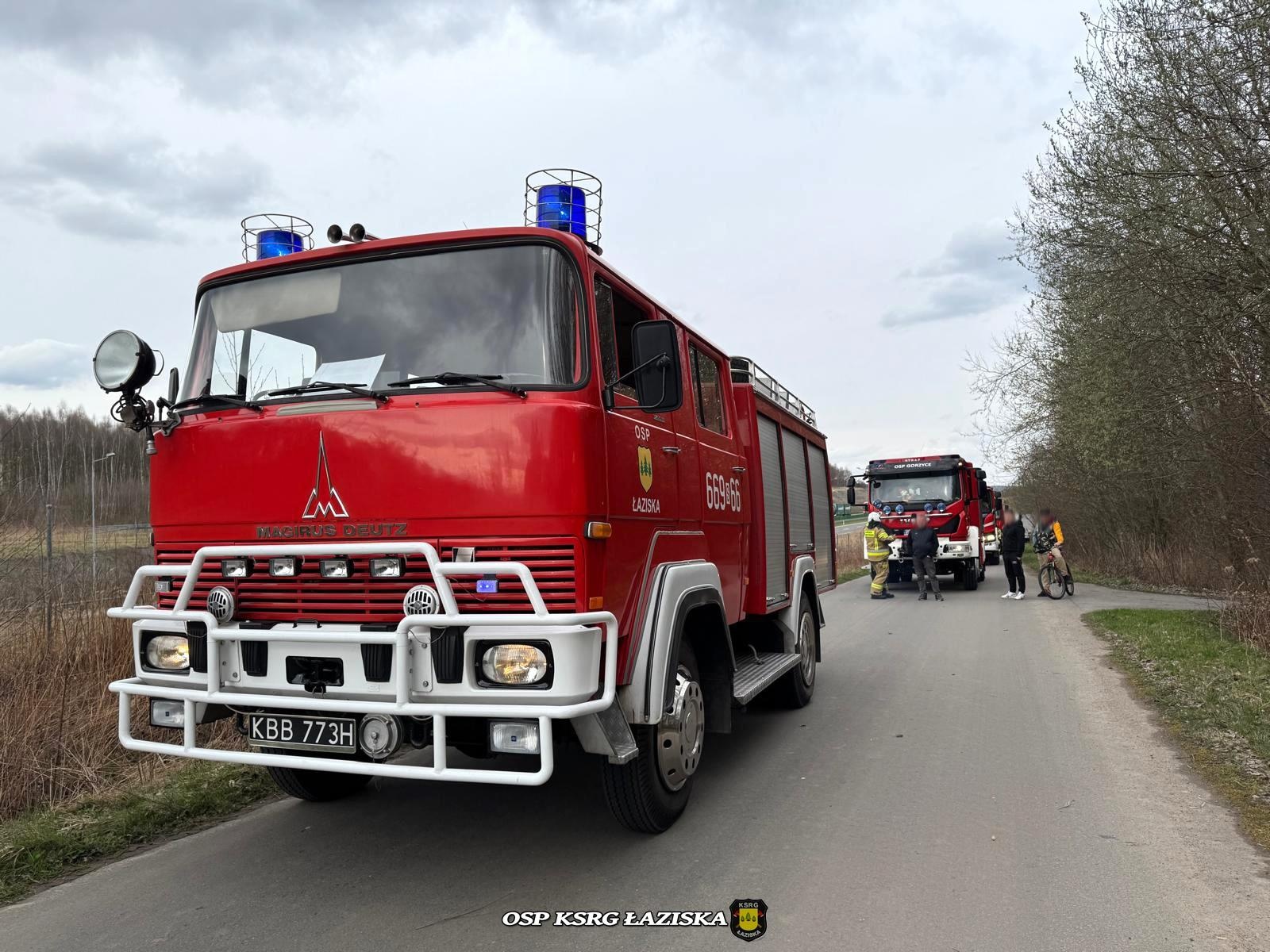 Zdjęcie w galerii na portalu naszwodzislaw.com: Groźny wypadek w Gorzyczkach. Poszkodowany w lesie, na miejscu śmigłowiec LPR wiadomości z regionu