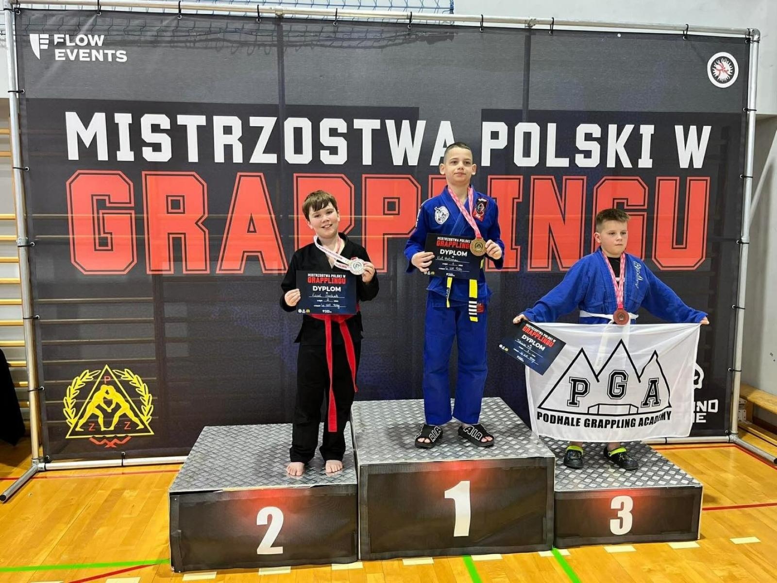 Zdjęcie w galerii na portalu naszwodzislaw.com: Walka, determinacja i medale. Top Team błyszczy na Mistrzostwach Polski w grapplingu wiadomości z regionu