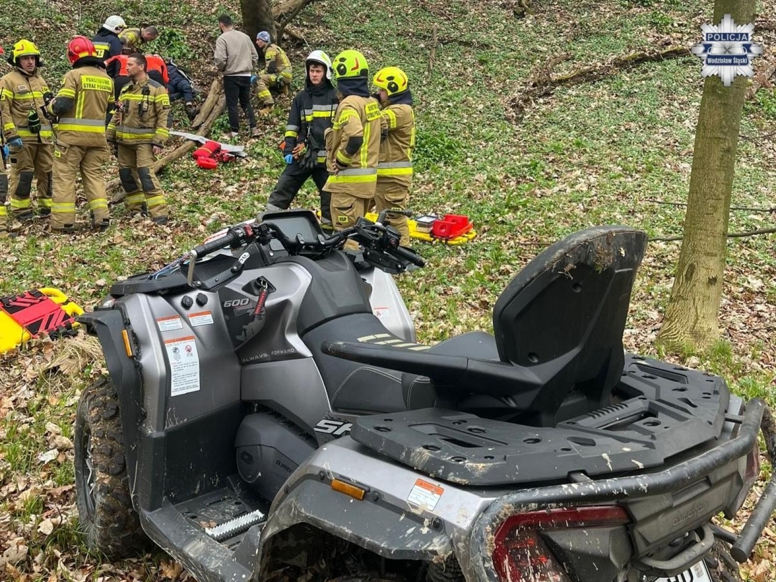 Zdjęcie w galerii na portalu naszwodzislaw.com: Gorzyczki: wypadek quadem i poważne obrażenia. Policja apeluje o ostrożność [KOMUNIKAT POLICJI] wiadomości z regionu