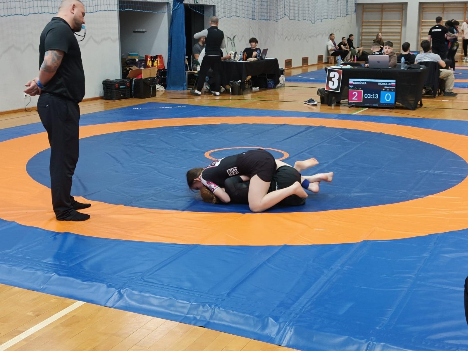 Zdjęcie w galerii na portalu naszwodzislaw.com: Mistrzyni Polski i trzy kolejne medale. Udany start Octagon Team w Wieliczce wiadomości z regionu