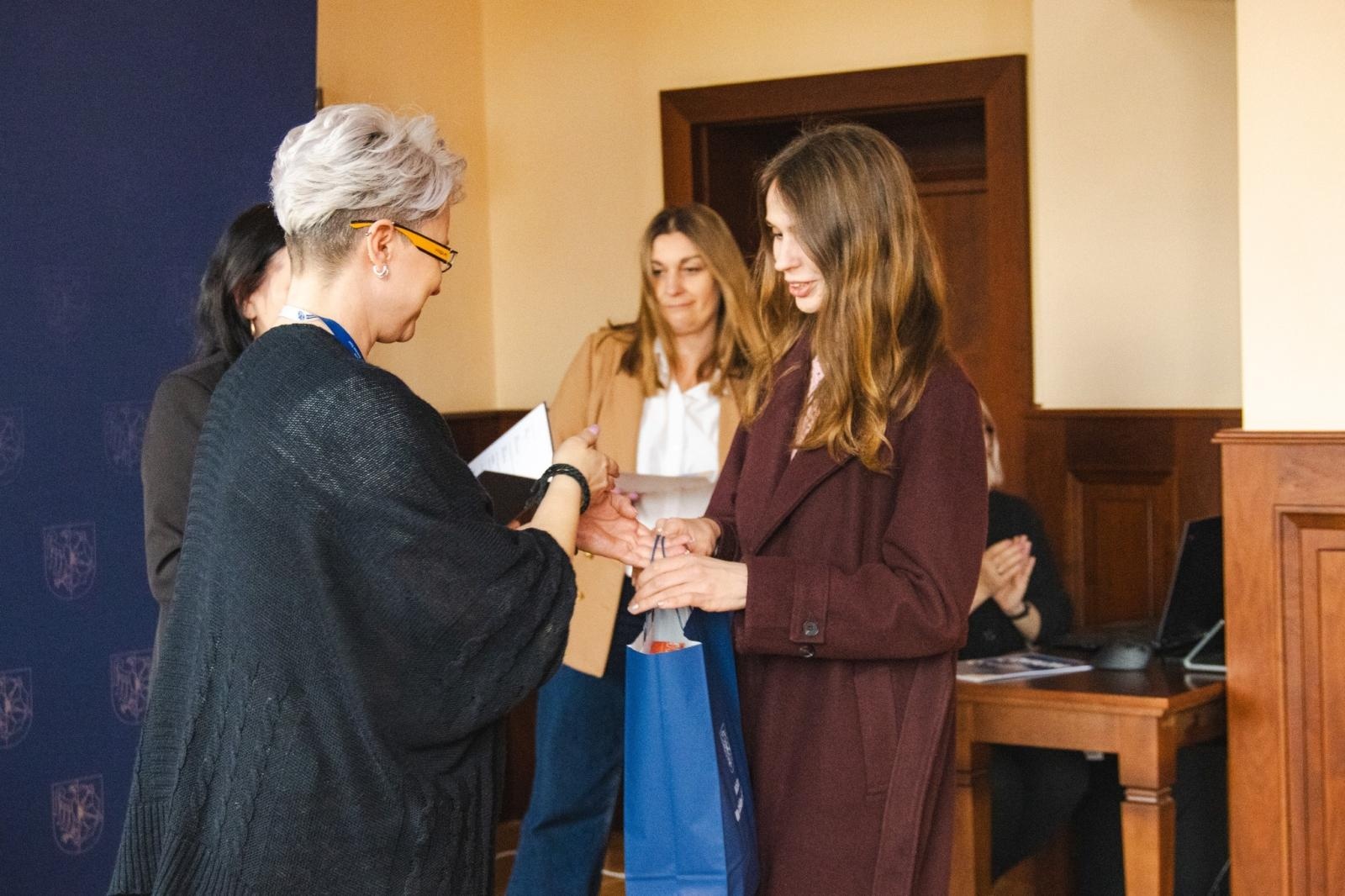 Zdjęcie w galerii na portalu naszwodzislaw.com: Wielkanocna kreatywność bez granic. Znamy zwycięzców konkursu na najpiękniejszą pisankę wiadomości z regionu