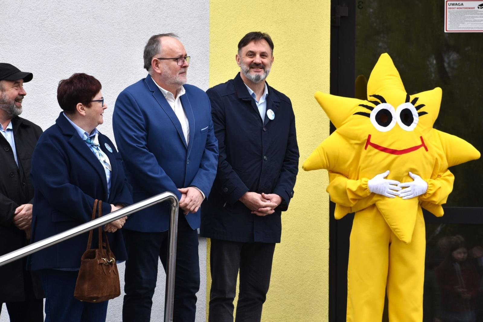 Zdjęcie w galerii na portalu naszwodzislaw.com: Superbohaterowie różnorodności: dzieci pokazały moc akceptacji w Wodzisławiu wiadomości z regionu