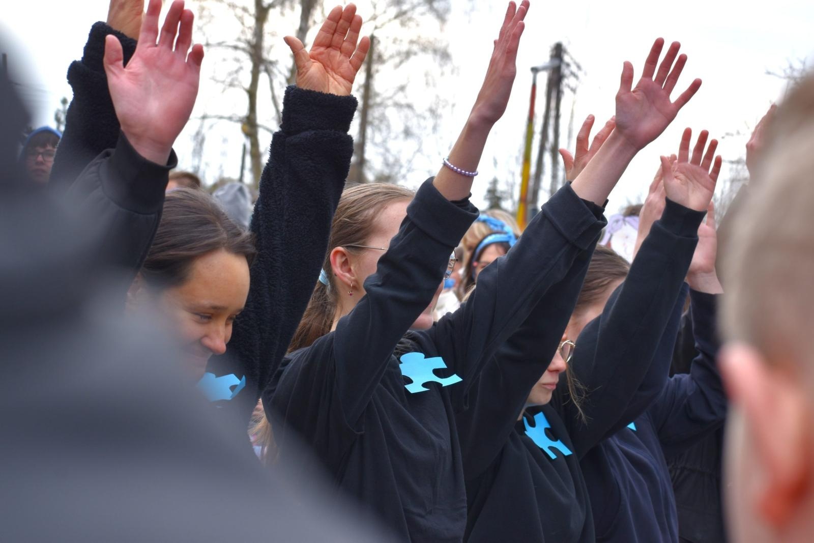 Zdjęcie w galerii na portalu naszwodzislaw.com: Superbohaterowie różnorodności: dzieci pokazały moc akceptacji w Wodzisławiu wiadomości z regionu