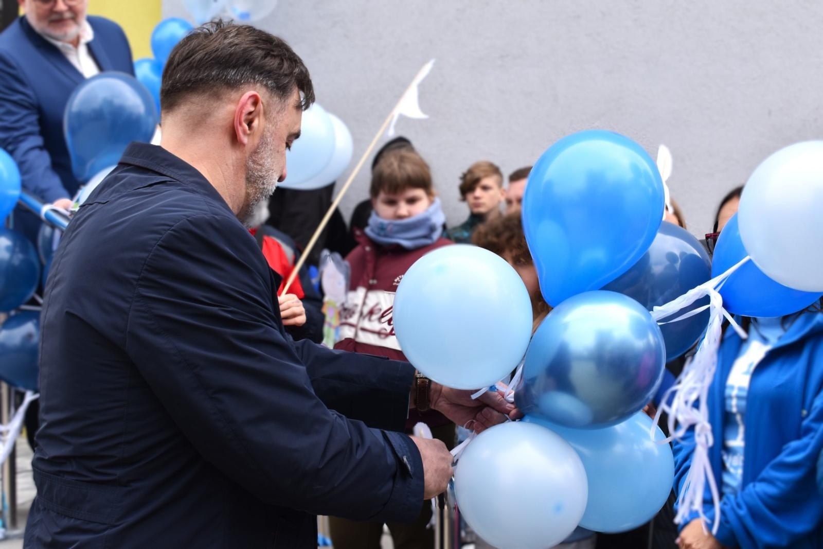 Zdjęcie w galerii na portalu naszwodzislaw.com: Superbohaterowie różnorodności: dzieci pokazały moc akceptacji w Wodzisławiu wiadomości z regionu